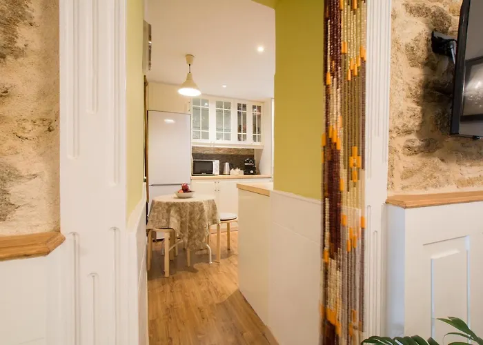 Casa Del Ancla * Muros